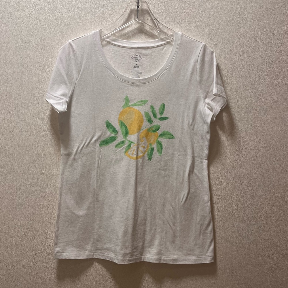 St. John's Bay Y2K Casual Chic White Tee with Lemon Graphic, Size S, Women’s